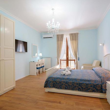 Hotel Al Teatro Lirico à Cagliari Extérieur photo